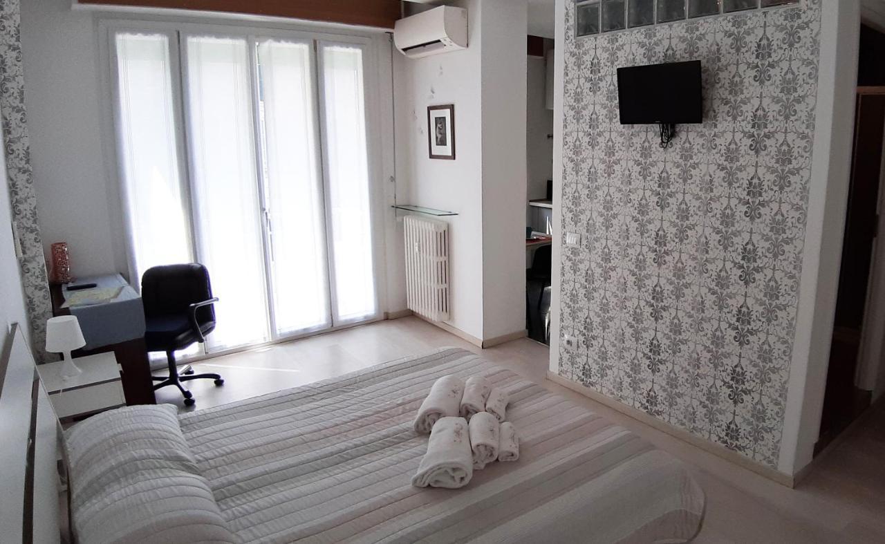 Manzoni Residence Como Buitenkant foto