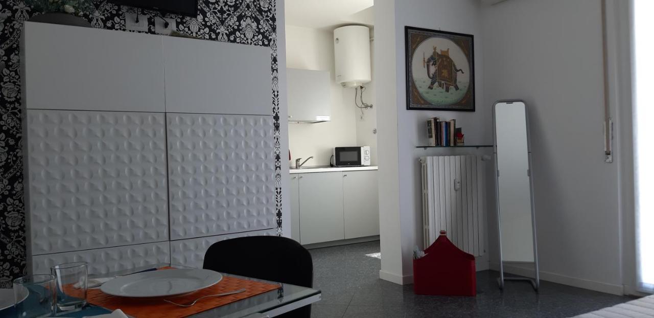 Manzoni Residence Como Buitenkant foto